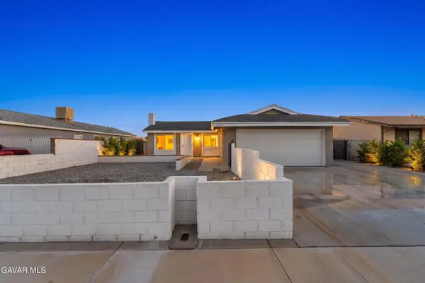 2217 W Avenue K13, Lancaster, CA 93536