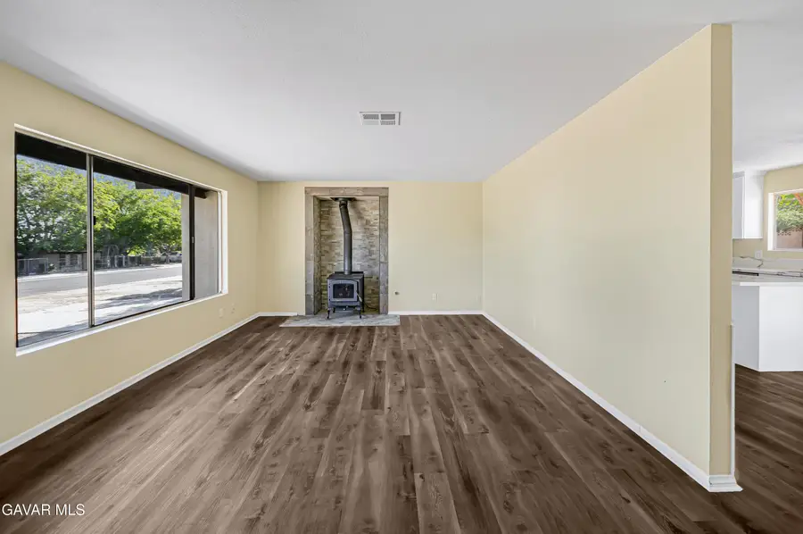 13116 E Avenue W10, Pearblossom, CA 93553 - #3