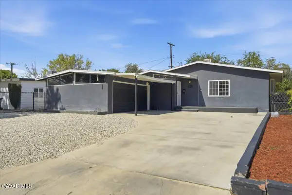 44043 Heaton Avenue, Lancaster, CA 93534