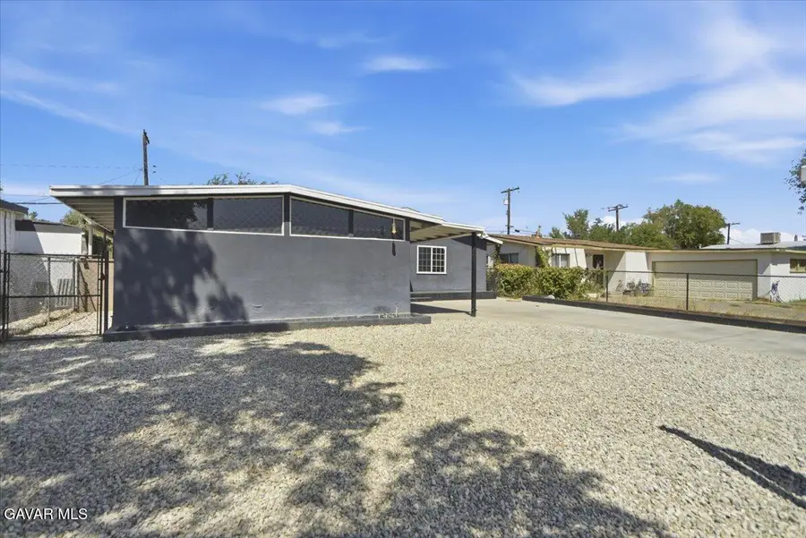 44043 Heaton Avenue, Lancaster, CA 93534 - #2