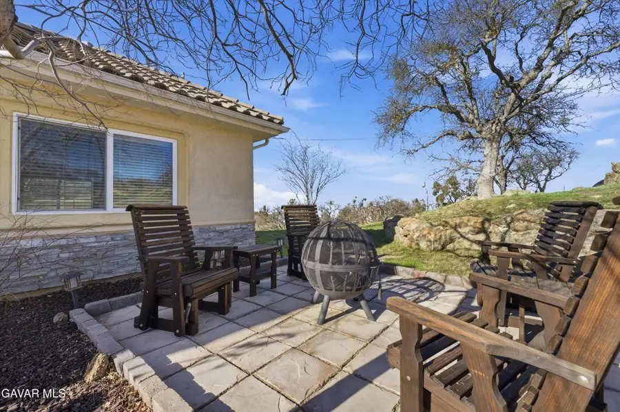29300 Peregrine Place, Tehachapi, CA 93561 - #2