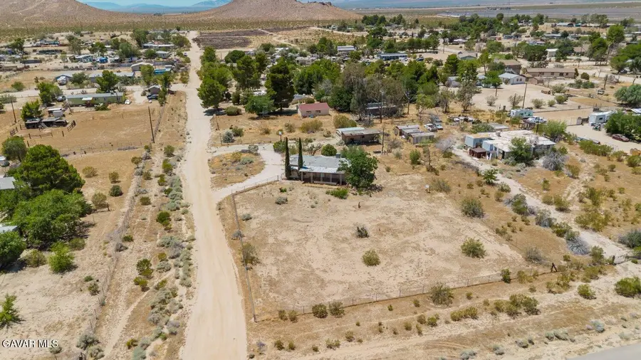 5138 W 60th Street, Rosamond, CA 93560 - #2