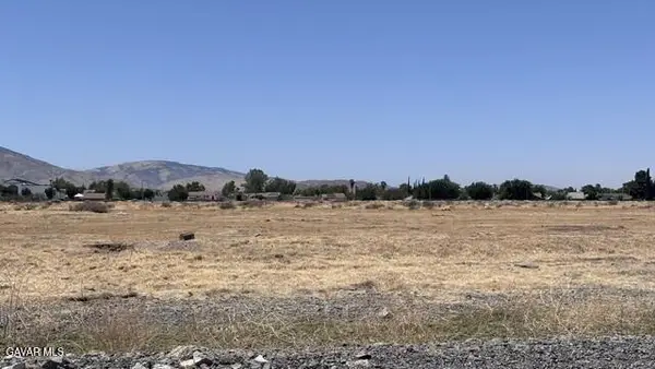 26th Ste Vic Avenue R12 Ste, Palmdale, CA 93550