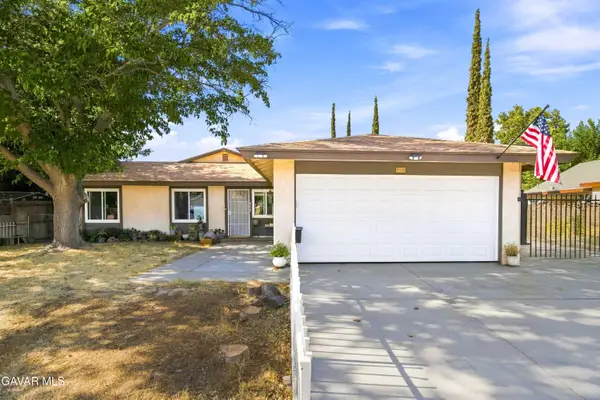 3520 W Avenue K13, Lancaster, CA 93536
