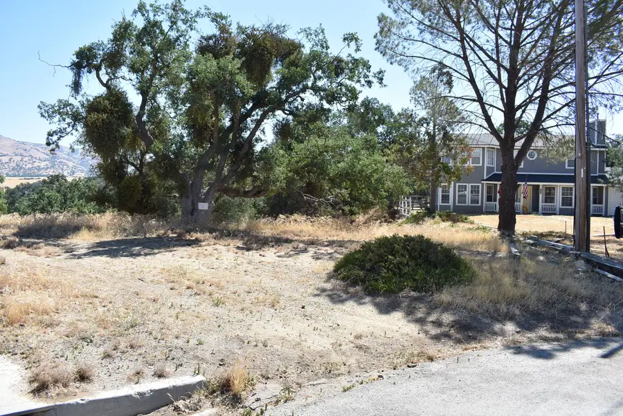 22948 Rim Way, Tehachapi, CA 93561 - #2