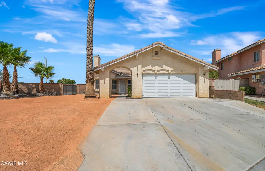 45136 Loma Vista Drive, Lancaster, CA 93535 - #3