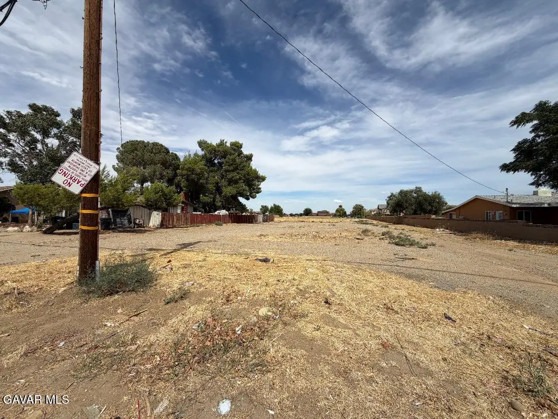 12th Ste Vic Avenue Q11 Ste, Palmdale, CA 93550 - #1