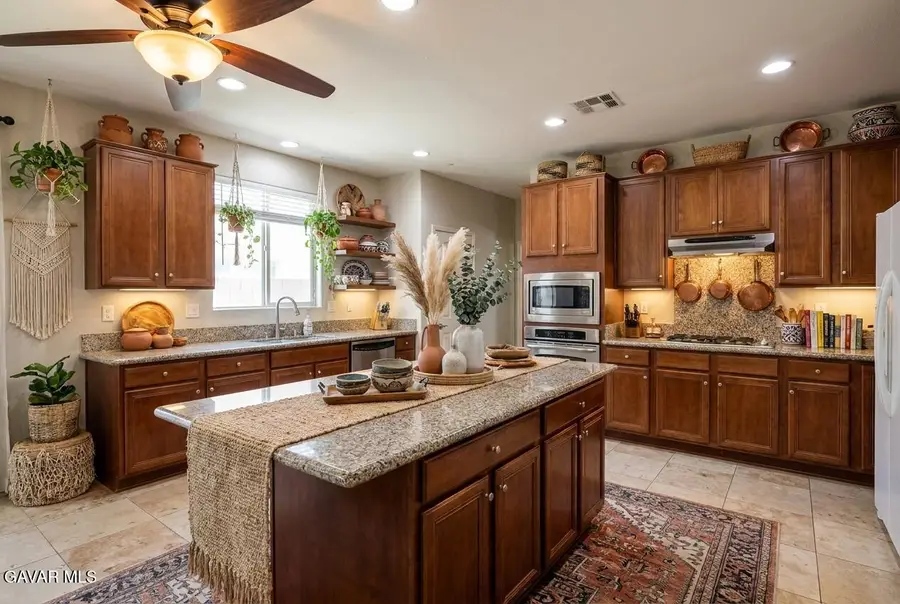 42129 Madison Court, Lancaster, CA 93536 - #3