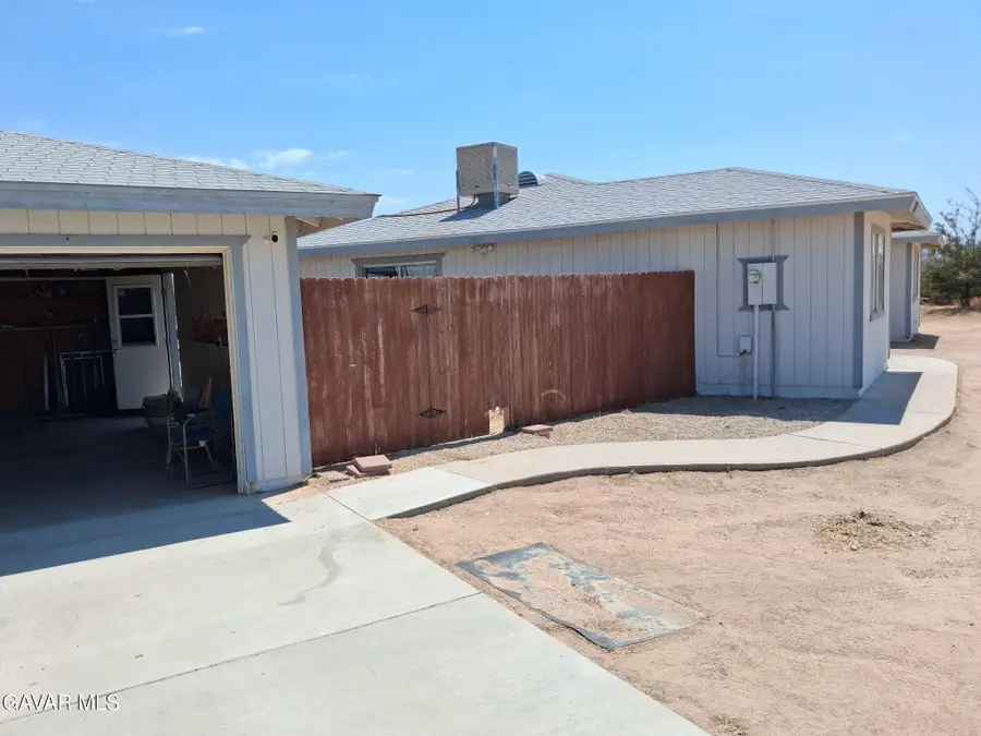 7828 W Ave E12, Lancaster, CA 93536 - #3