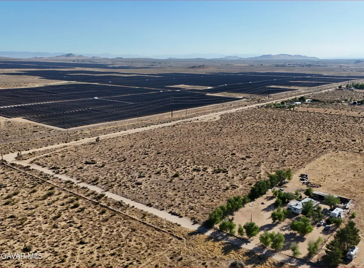 Corner Of Trotter Ave / Silver, Mojave, CA 93501 - #1
