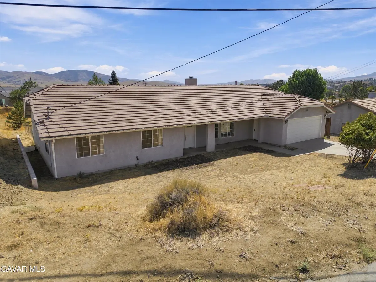 22608 Mariposa Road, Tehachapi, CA 93561 - #1