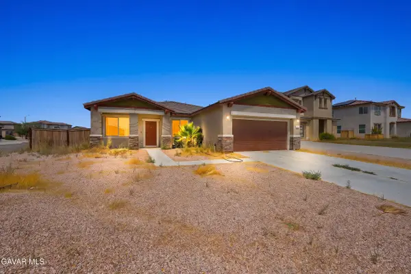 2437 Lugar Hermoso Court, Rosamond, CA 93560