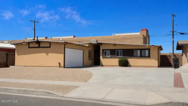 1023 W Avenue H1, Lancaster, CA 93534