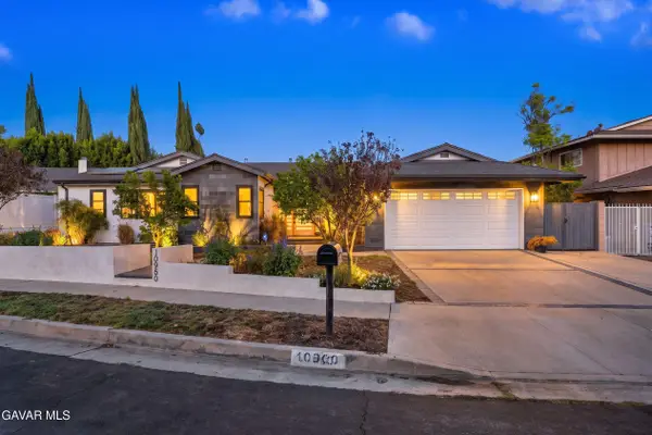 10960 Baton Rouge Avenue, Porter Ranch, CA 91326
