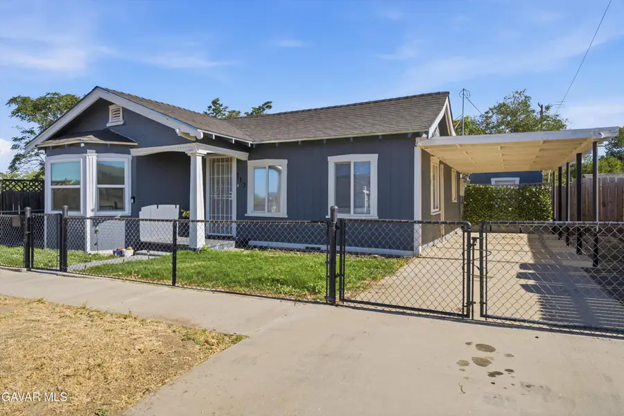 117 W H Street, Tehachapi, CA 93561 - #2