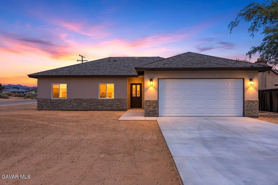 8425 Lime Avenue, California City, CA 93505 - #2