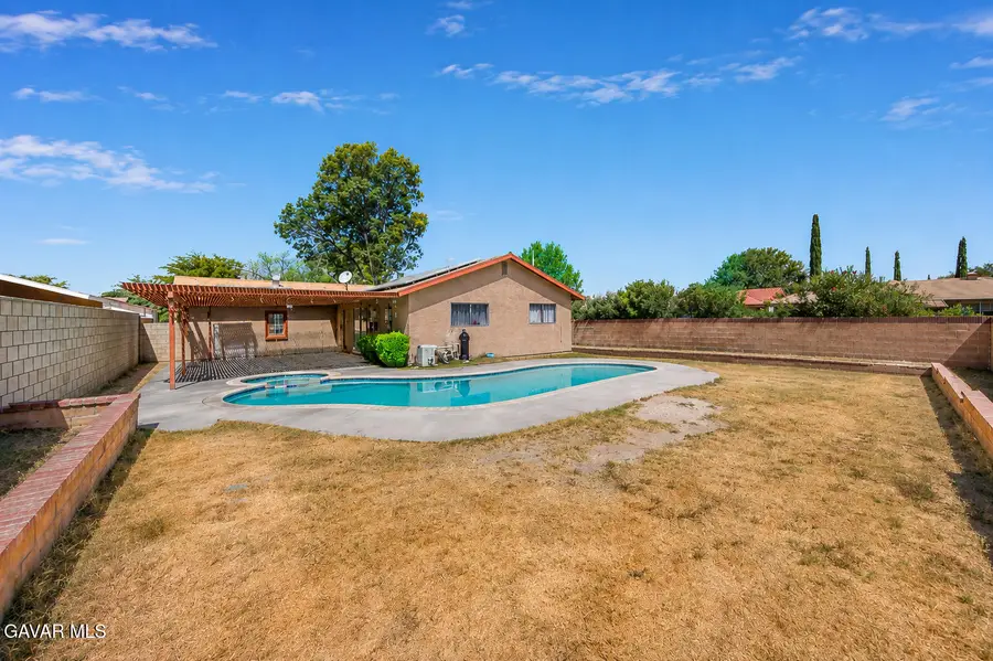 43354 Fanchon Avenue, Lancaster, CA 93536 - #3