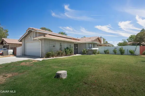 43732 La Paz Lane, Lancaster, CA 93535