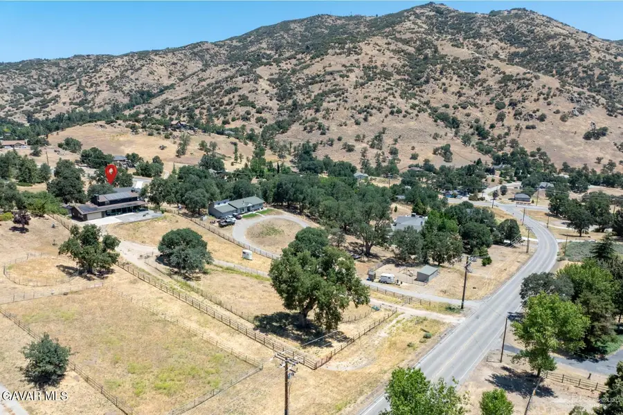 26021 Cumberland Road, Tehachapi, CA 93561 - #2
