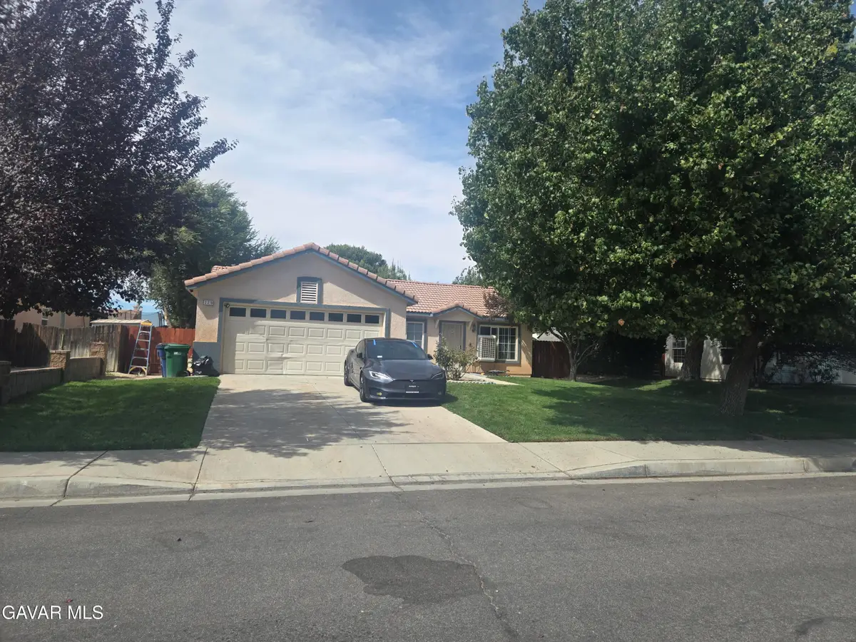 3319 E Avenue K 3, Lancaster, CA 93535 - #1