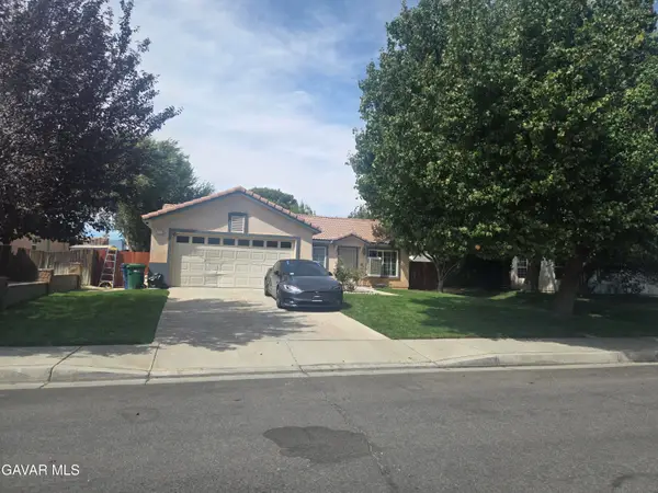 3319 E Avenue K 3, Lancaster, CA 93535
