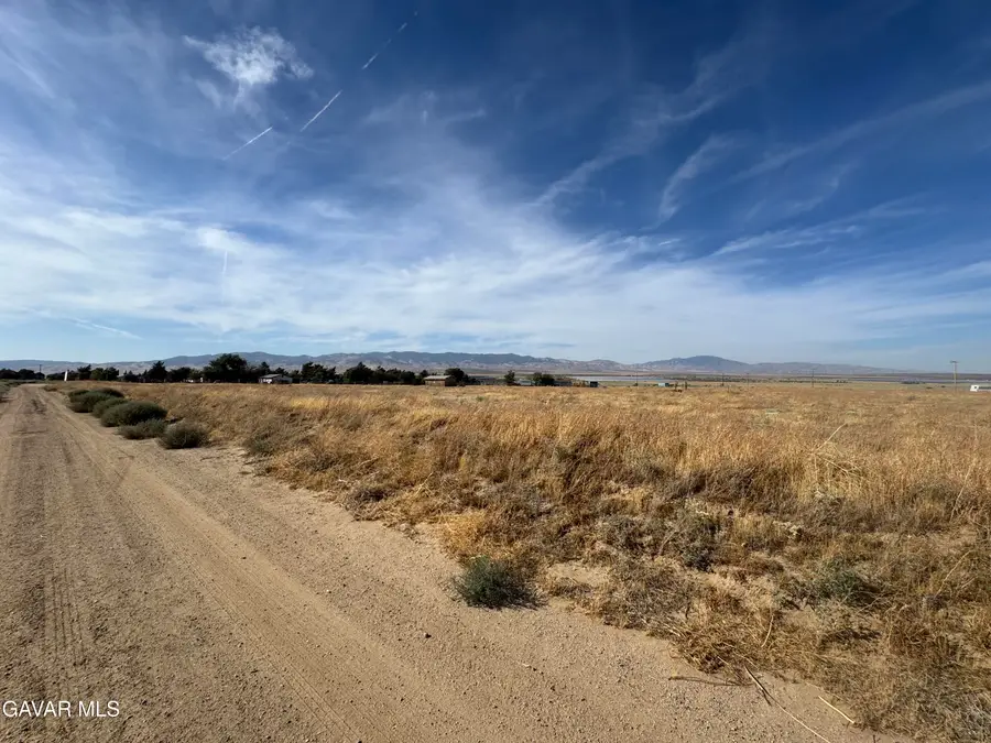 25253 Malmo Street, Lancaster, CA 93536 - #3