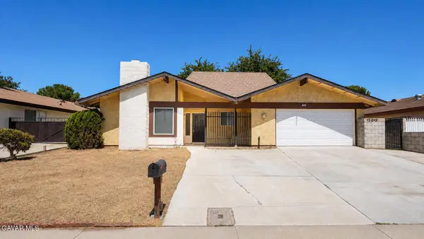 823 E Landsford Street, Lancaster, CA 93535