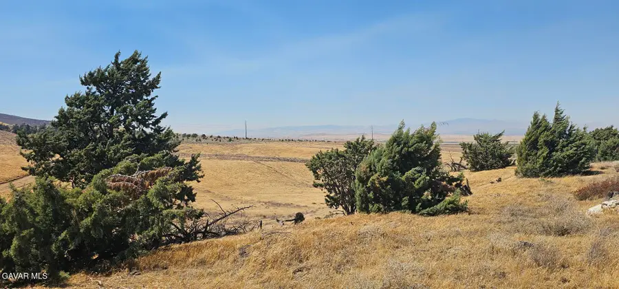 Avenue L / 105th St W, Lancaster, CA 93536 - #3