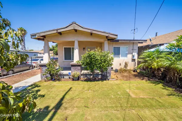 1319 E 75th Street, Los Angeles, CA 90001