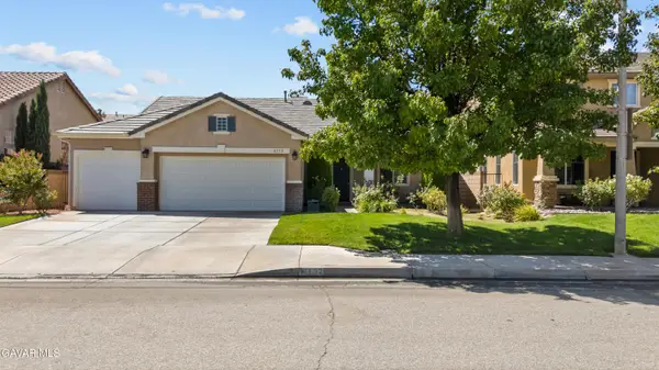 6132 W Avenue K6, Lancaster, CA 93536