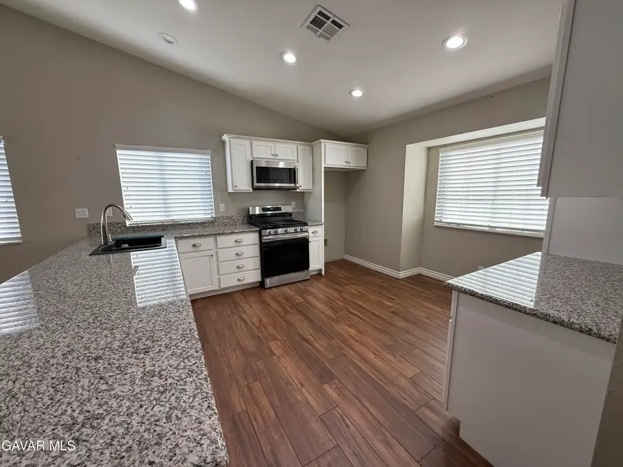 40353 Argyle Lane, Palmdale, CA 93551 - #3