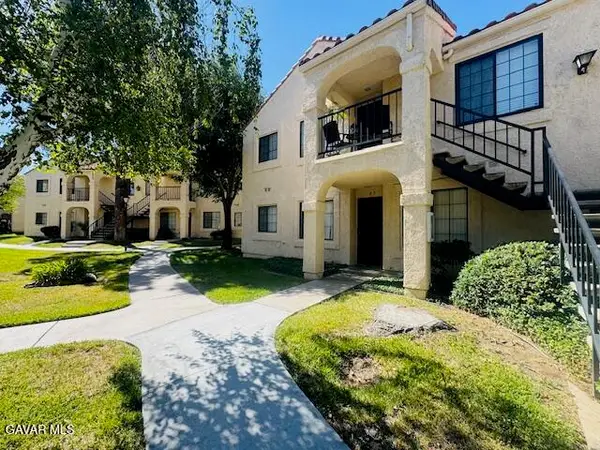 2554 Olive Drive #Apt 89, Palmdale, CA 93550