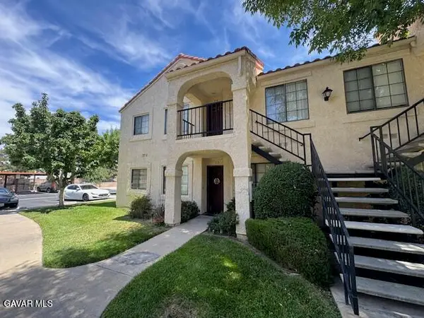 2554 Olive Drive #Apt 54, Palmdale, CA 93550
