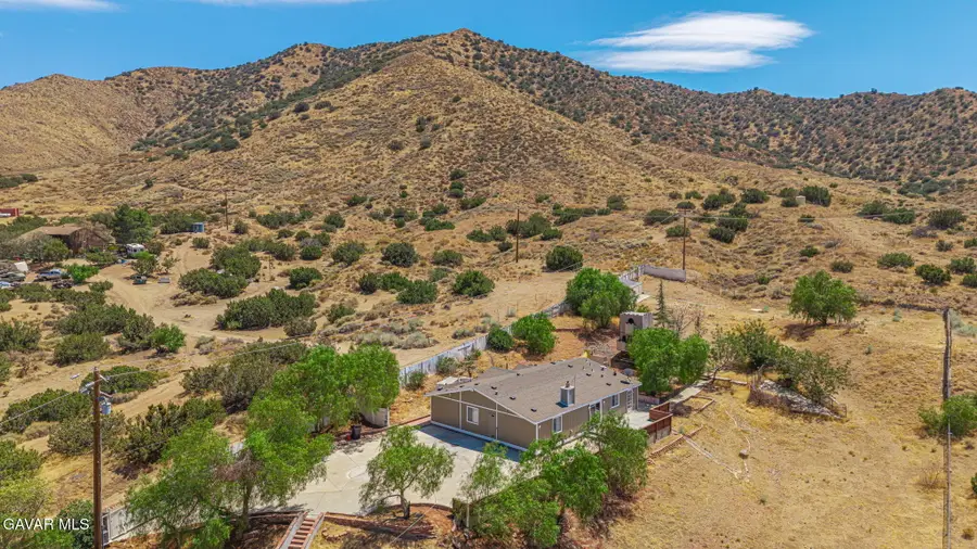 510 E Soledad Pass Road, Palmdale, CA 93550 - #2