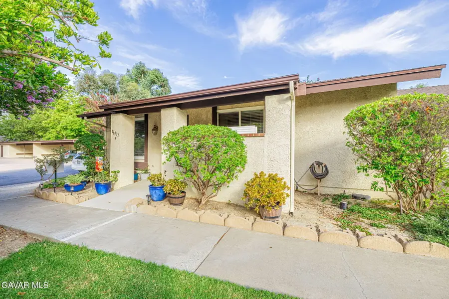 26337 Oak Highland Drive #Unit A, Santa Clarita, CA 91321 - #2