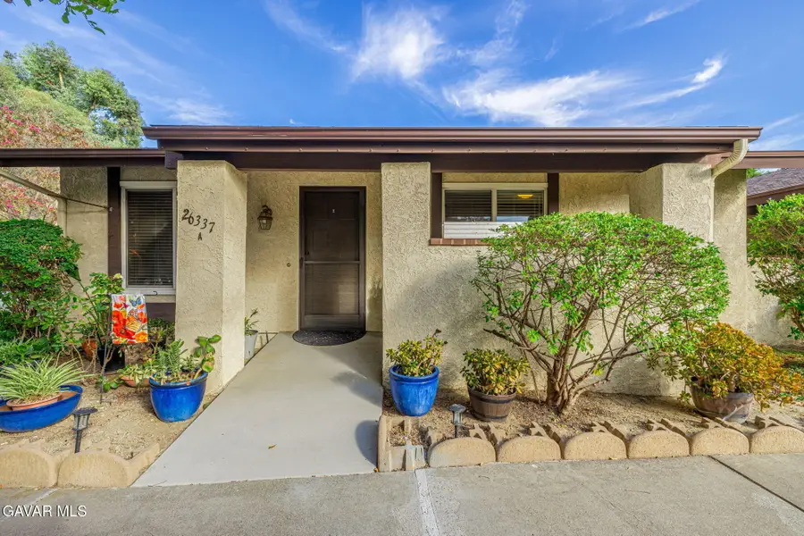 26337 Oak Highland Drive #Unit A, Santa Clarita, CA 91321 - #3