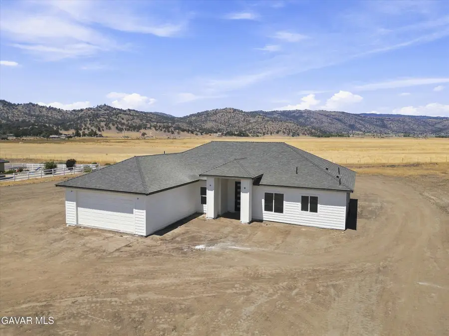 28181 Burning Tree Drive, Tehachapi, CA 93561 - #3