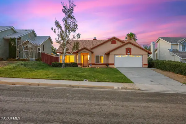 3227 Willowbrook Avenue, Palmdale, CA 93551