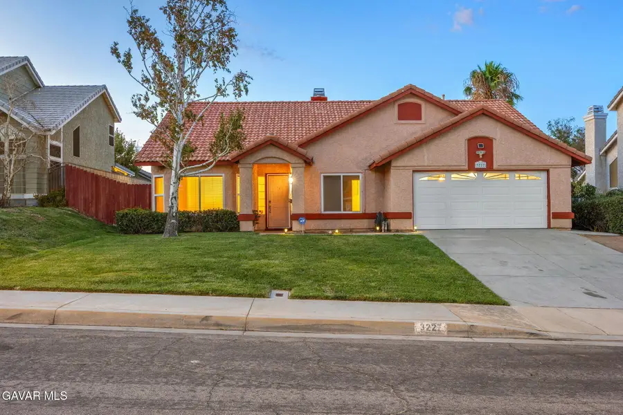 3227 Willowbrook Avenue, Palmdale, CA 93551 - #2