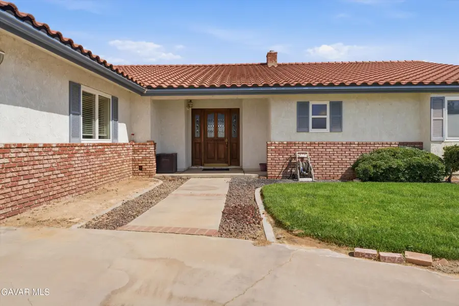 8617 W Avenue D10, Lancaster, CA 93536 - #2