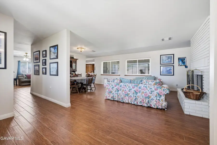 8617 W Avenue D10, Lancaster, CA 93536 - #3