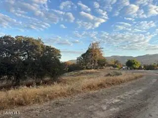 22800 Tom Court, Tehachapi, CA 93561