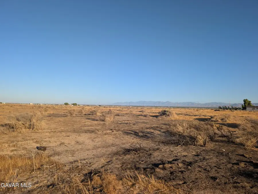 Vac/vic Avenue G11 & 57th St W, Lancaster, CA 93536 - #2