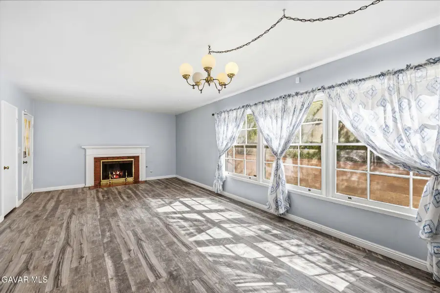 1450 W Ivyton Street, Lancaster, CA 93534 - #3
