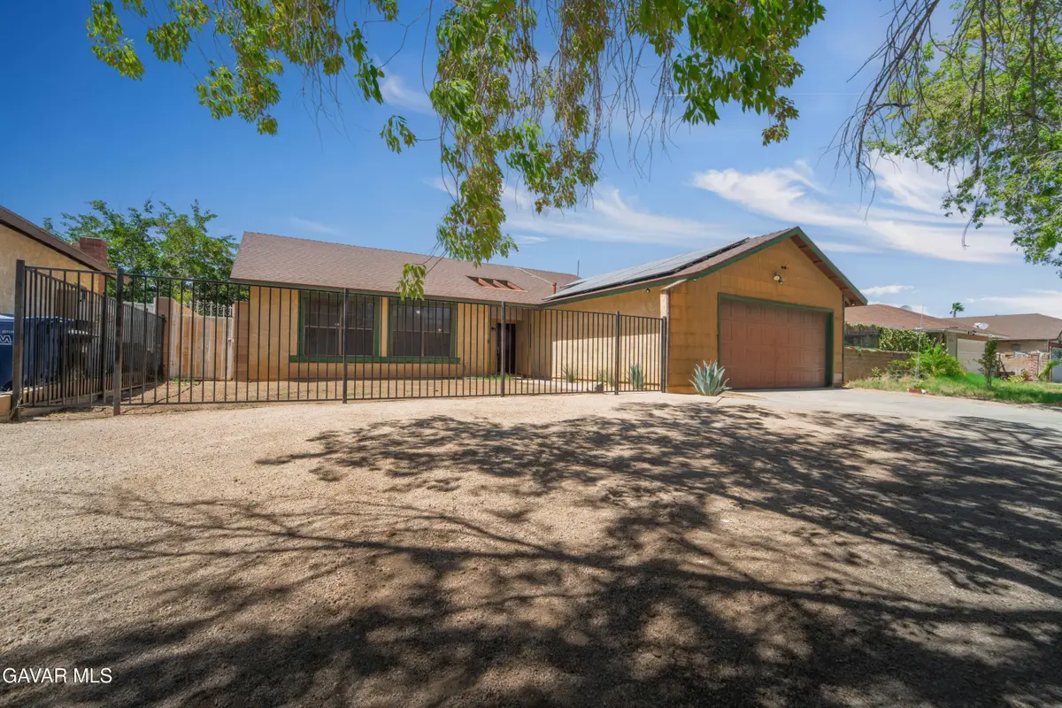 45115 18th Street, Lancaster, CA 93535 - #1