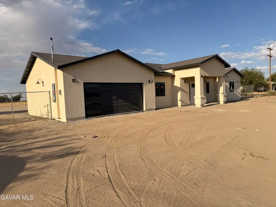 9855 E Ave Q-10, Littlerock, CA 93543 - #2
