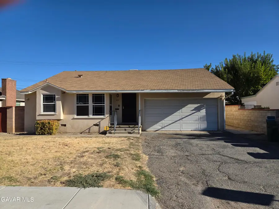 411 W Avenue J7, Lancaster, CA 93534 - #2