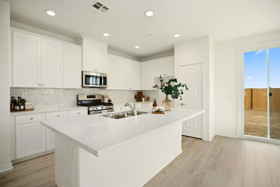 3704 Camino Mia Court, Rosamond, CA 93560 - #3