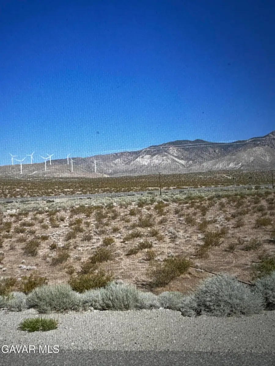 Avenue 8, Mojave, CA 93501 - #2