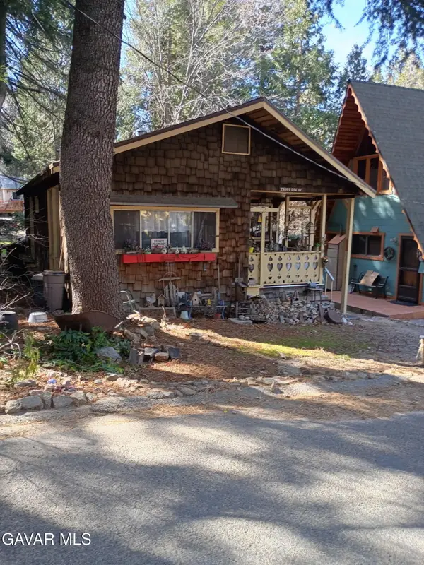 25059 Boa Drive, Crestline, CA 92325